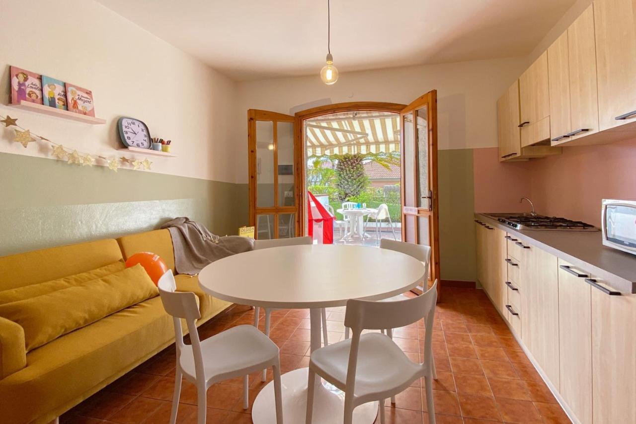 Babyaccommodation Stay In Family II Pietra Ligure Zewnętrze zdjęcie